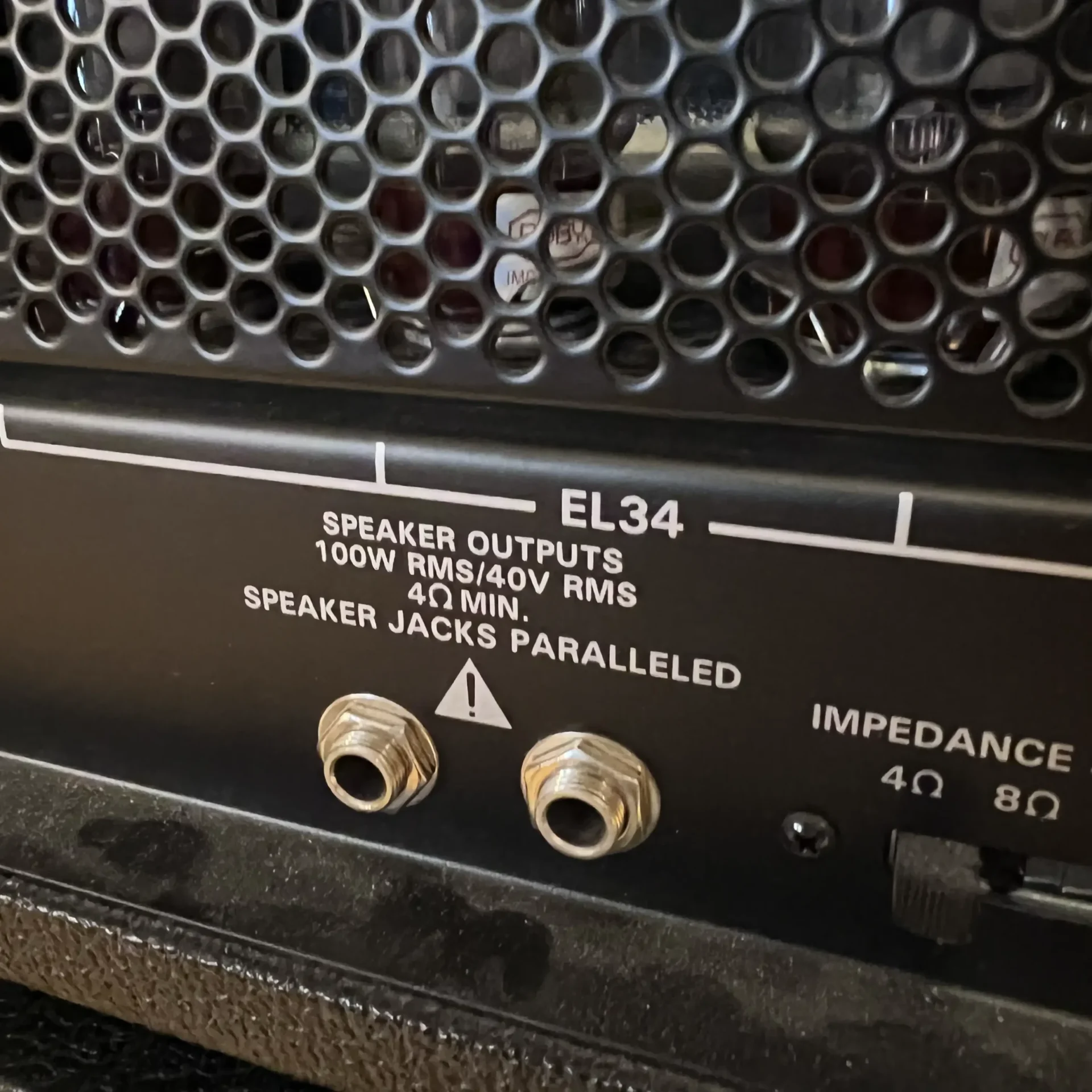 Excellent Peavey Windsor 100 W Guitar Amplifier - Image 4